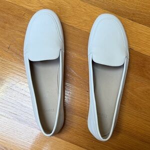 Brand new Theory Cream Women's Loafers